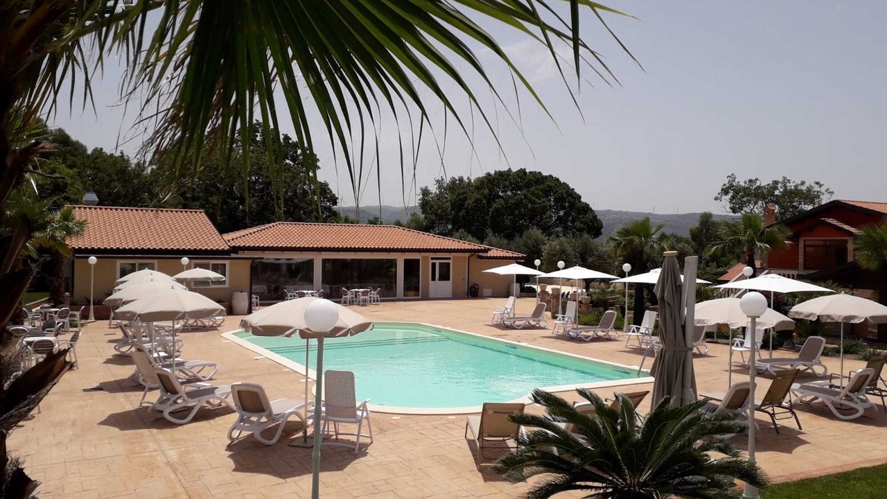 Photo of Outdoor in Maida