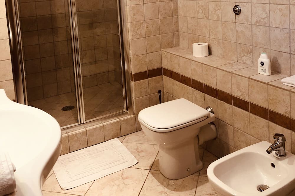 Photo of Bathroom in Aquino