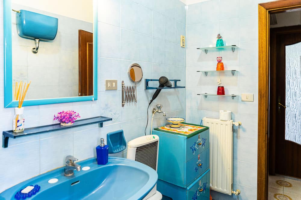 Photo of Bathroom in Atrani