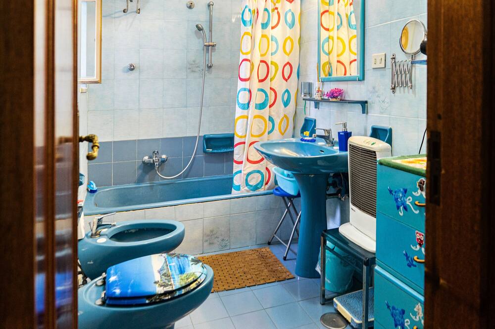 Photo of Bathroom in Atrani