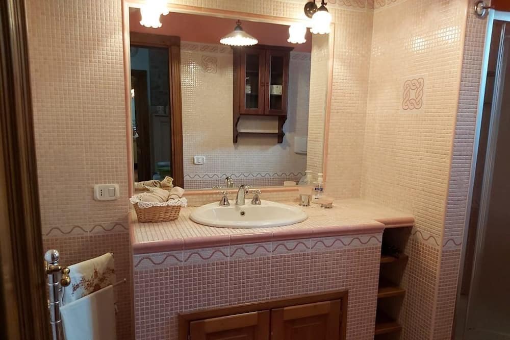 Photo of Bathroom in Agnone