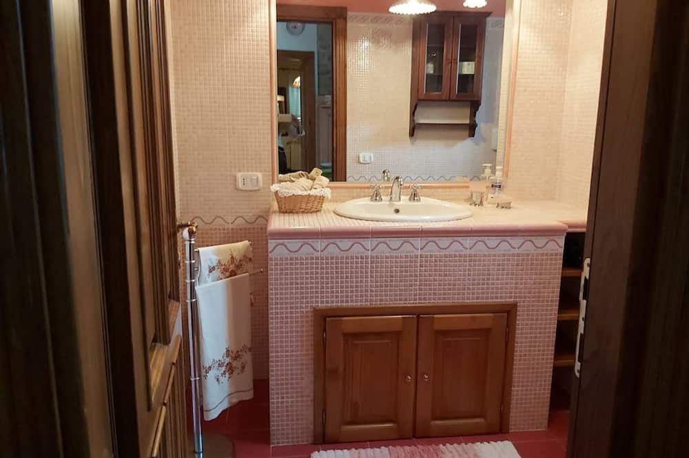 Photo of Bathroom in Agnone
