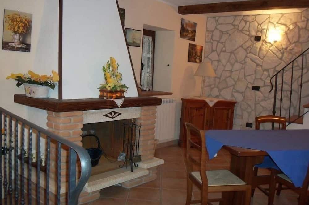 Photo of Livingroom in Scapoli