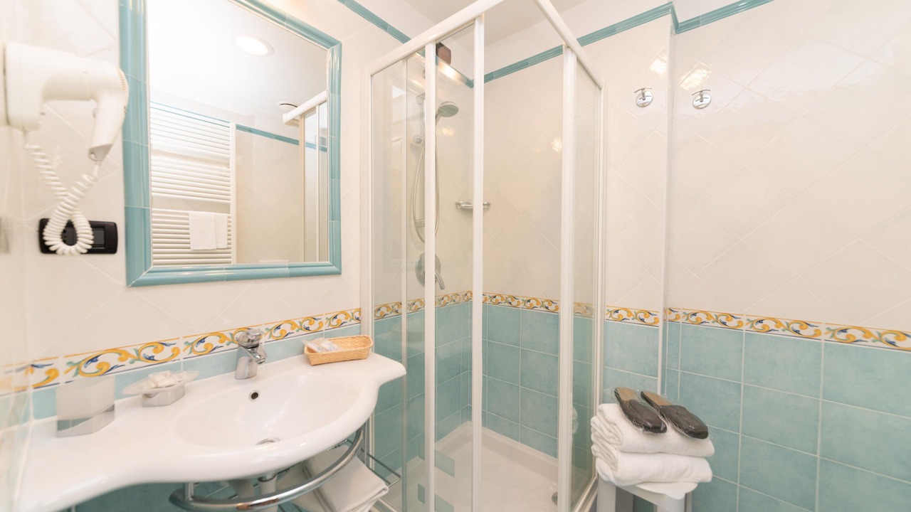Photo of Bathroom in Succhivo