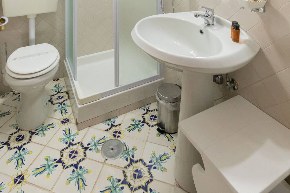 Photo of Bathroom in Anacapri