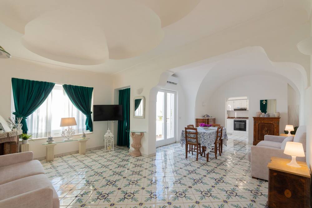 Photo of Livingroom in Anacapri