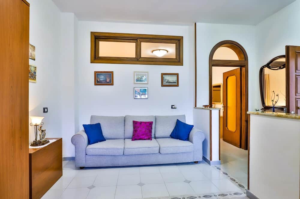 Photo of Livingroom in Piazza-Tralia-Pendolo