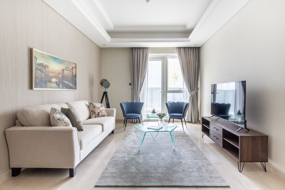 Photo of Livingroom in Trade Centre 1