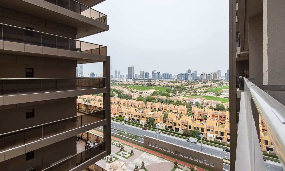 Photo of Patio Balcony in Dubai Sports City