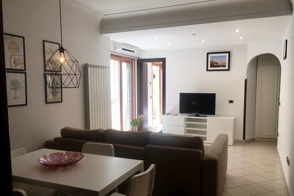 Photo of Livingroom in Mergellina