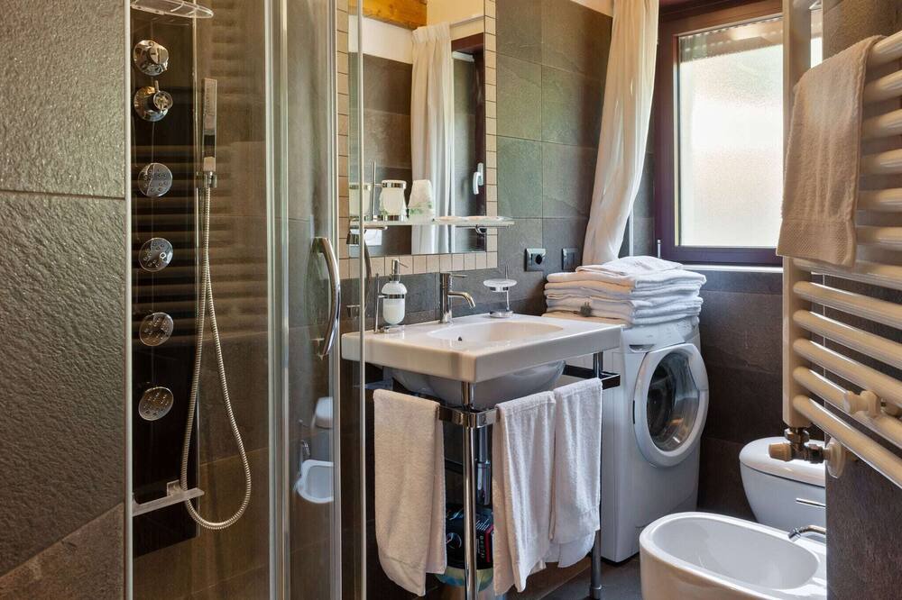 Photo of Bathroom in Scanno
