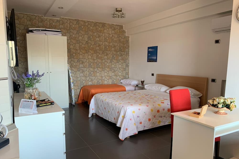 Photo of Bedroom in San Sebastiano al Vesuvio