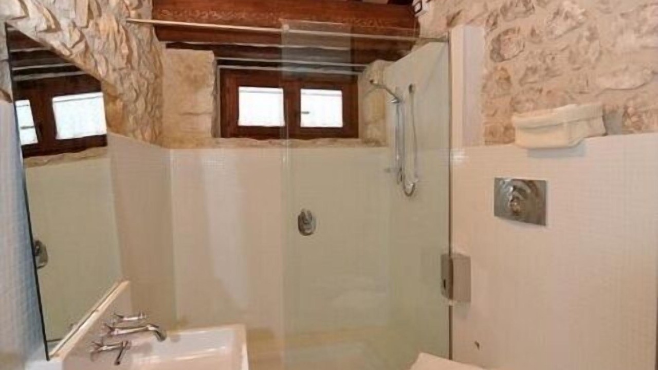 Photo of Bathroom in Abbateggio