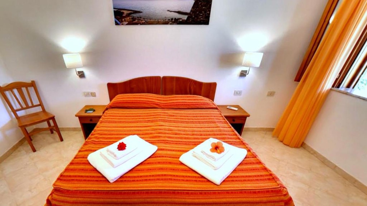Photo of Bedroom in Parghelia