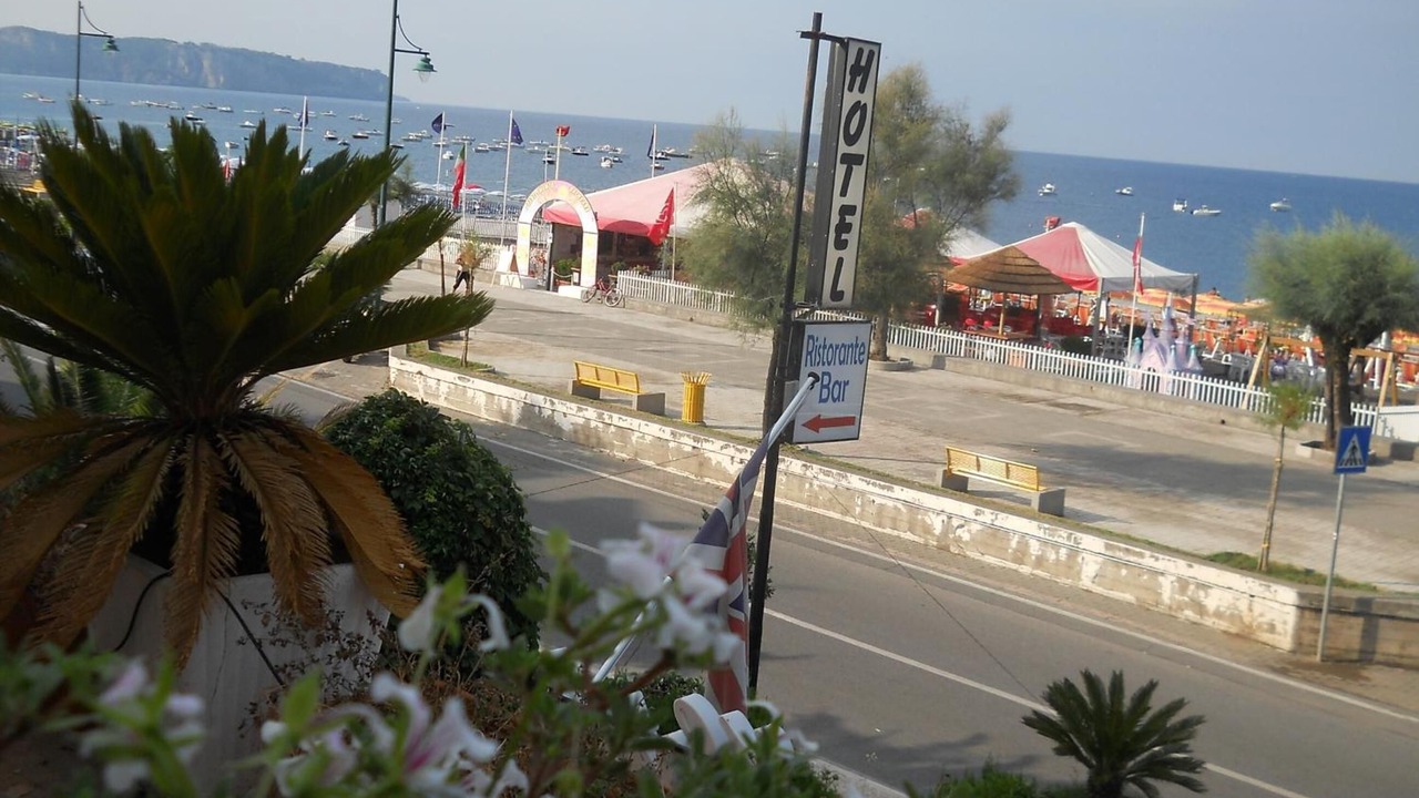 Photo of Others in Tortora Marina