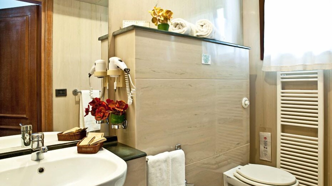 Photo of Bathroom in Pescasseroli