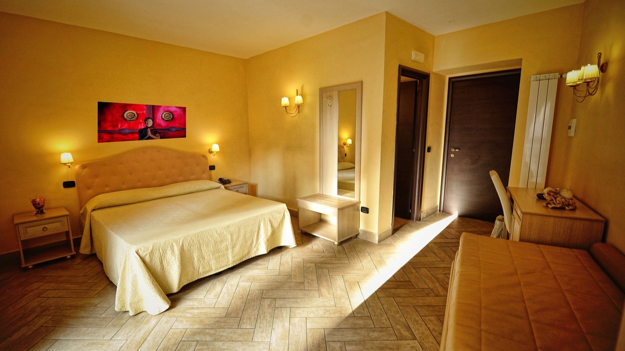 Photo of Bedroom in Secondigliano