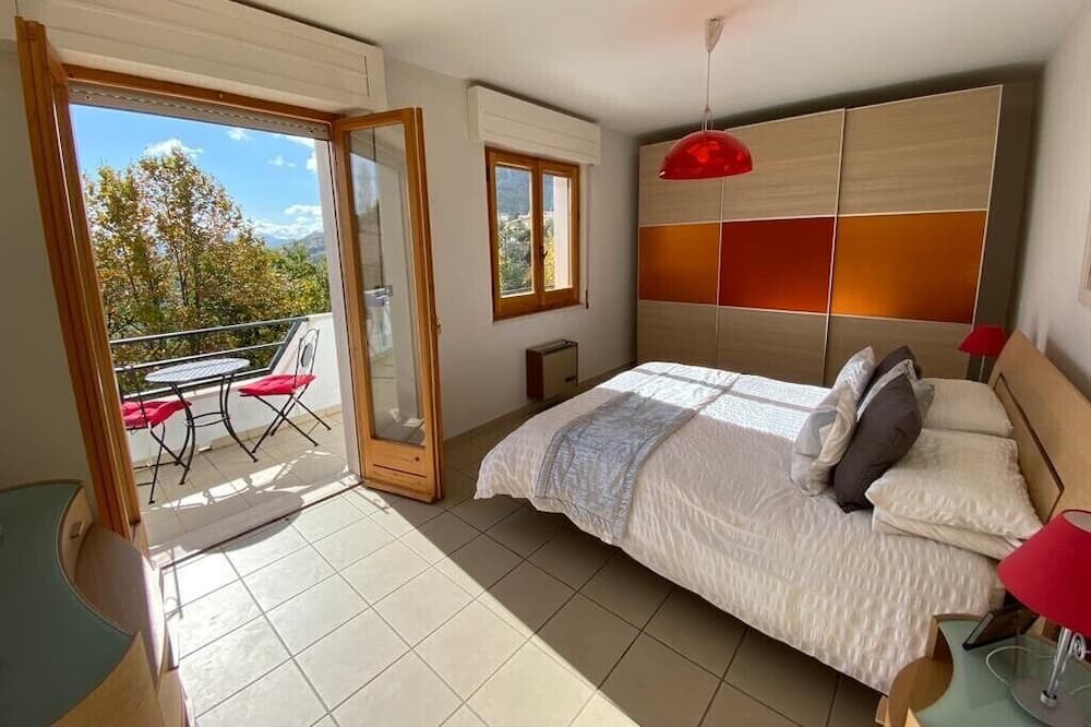 Photo of Bedroom in Villa Celiera
