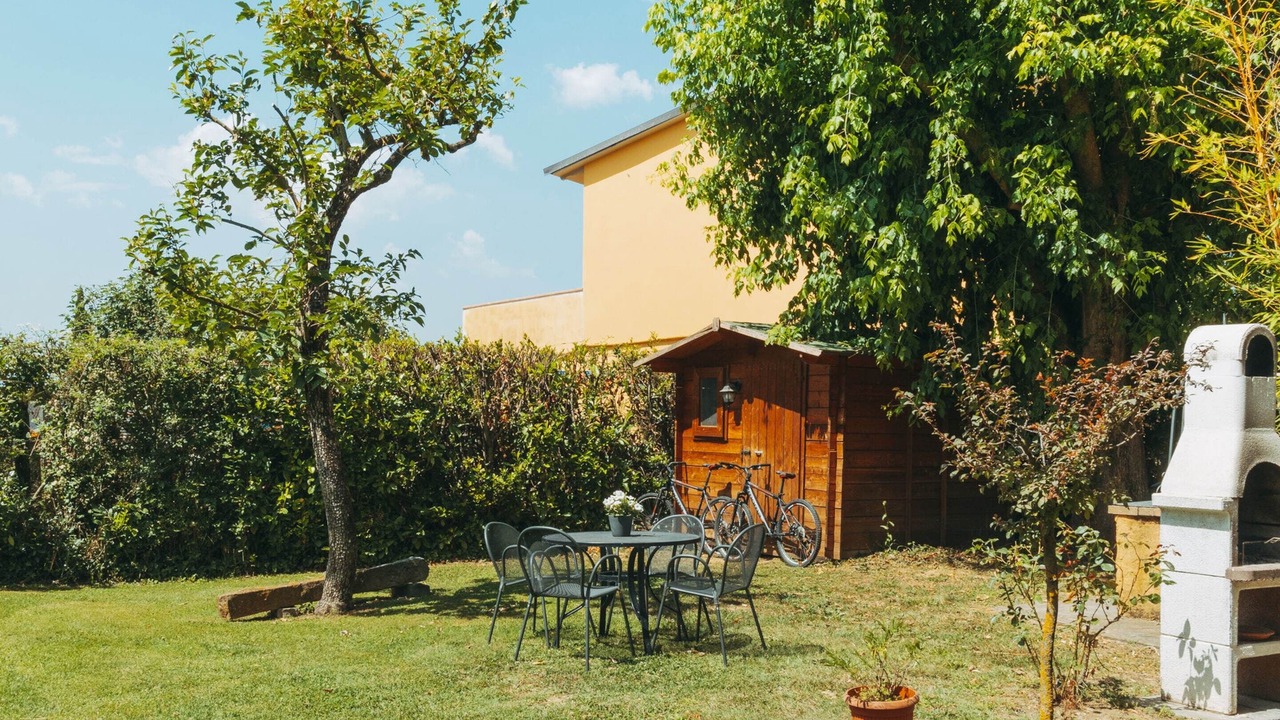Photo of Outdoor in Camucia