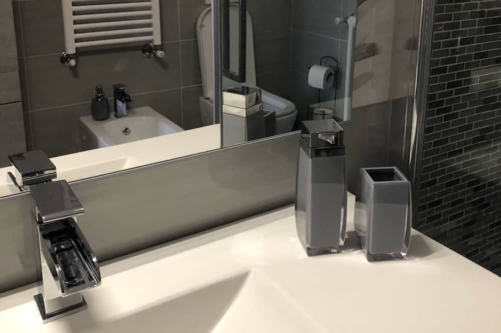 Photo of Bathroom in Roccamare