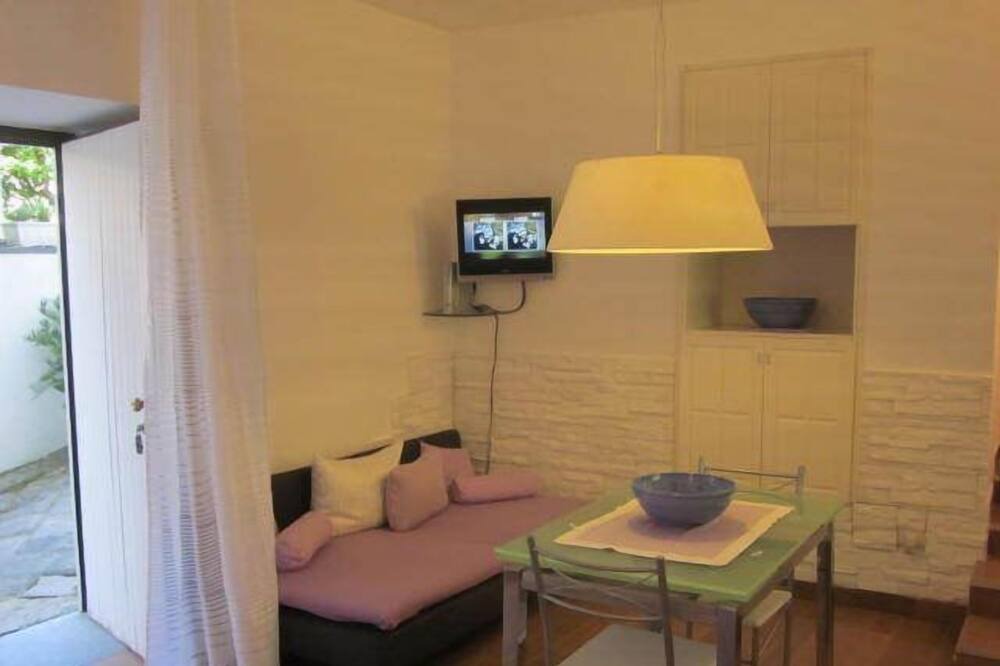 Photo of Livingroom in Meta