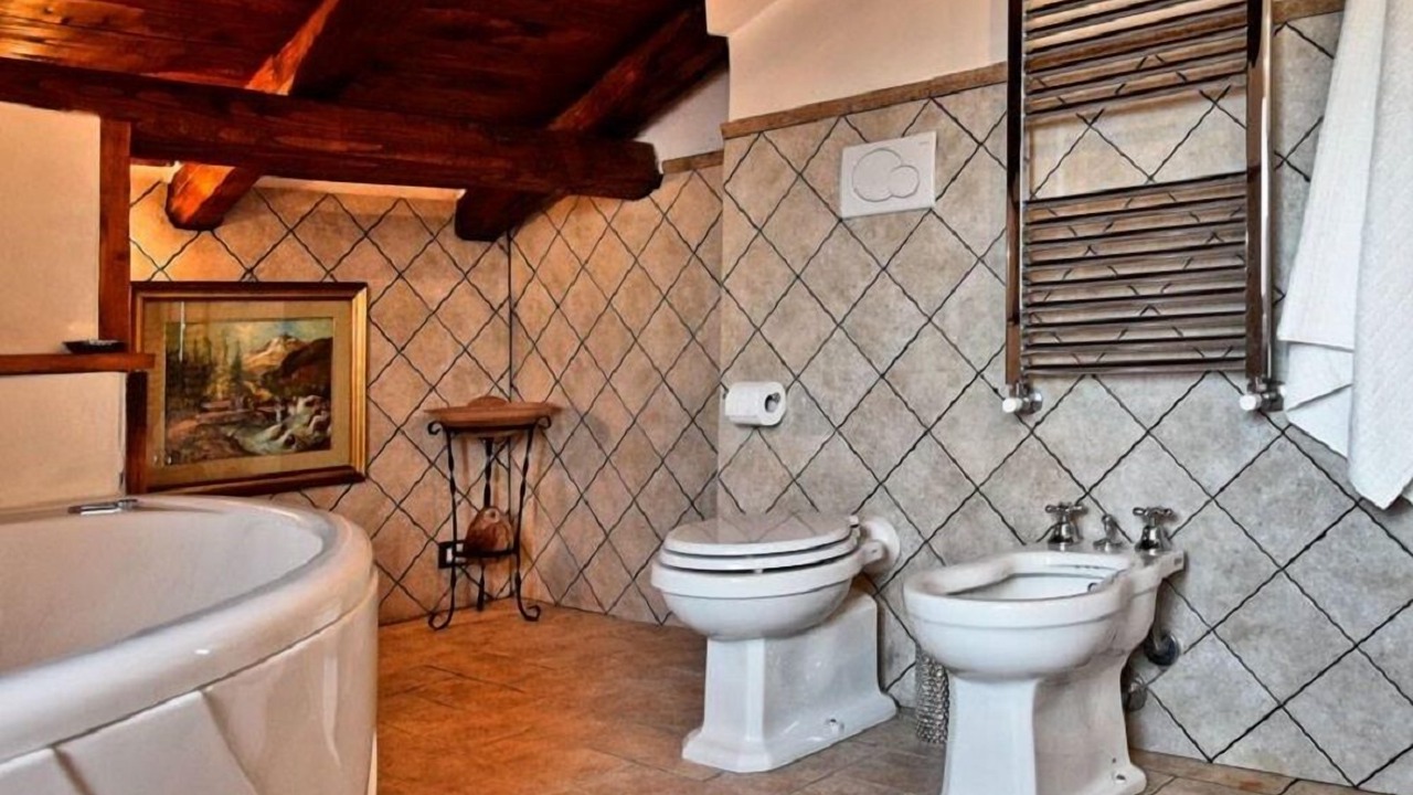 Photo of Bathroom in Valmontone