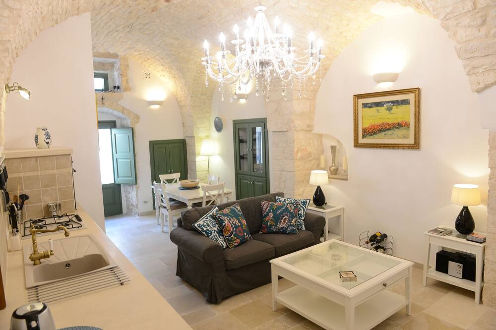 Photo of Livingroom in Old Town Cisternino