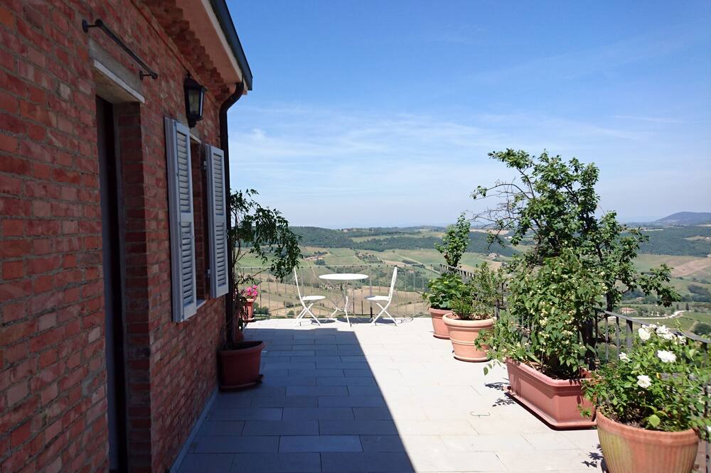 Photo of Patio Balcony in Montepulciano