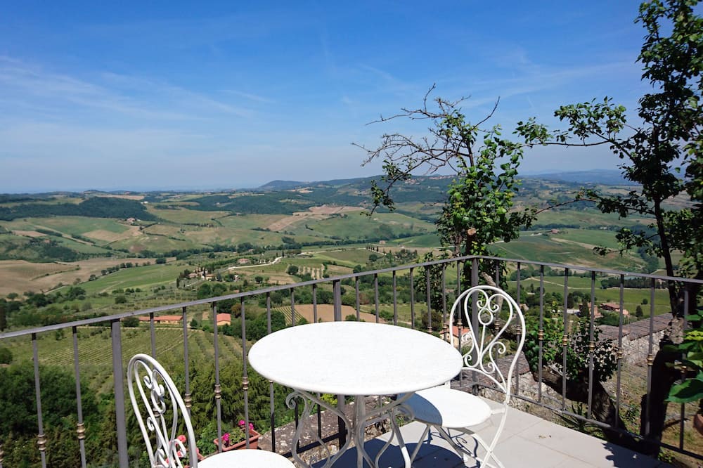 Photo of Patio Balcony in Montepulciano