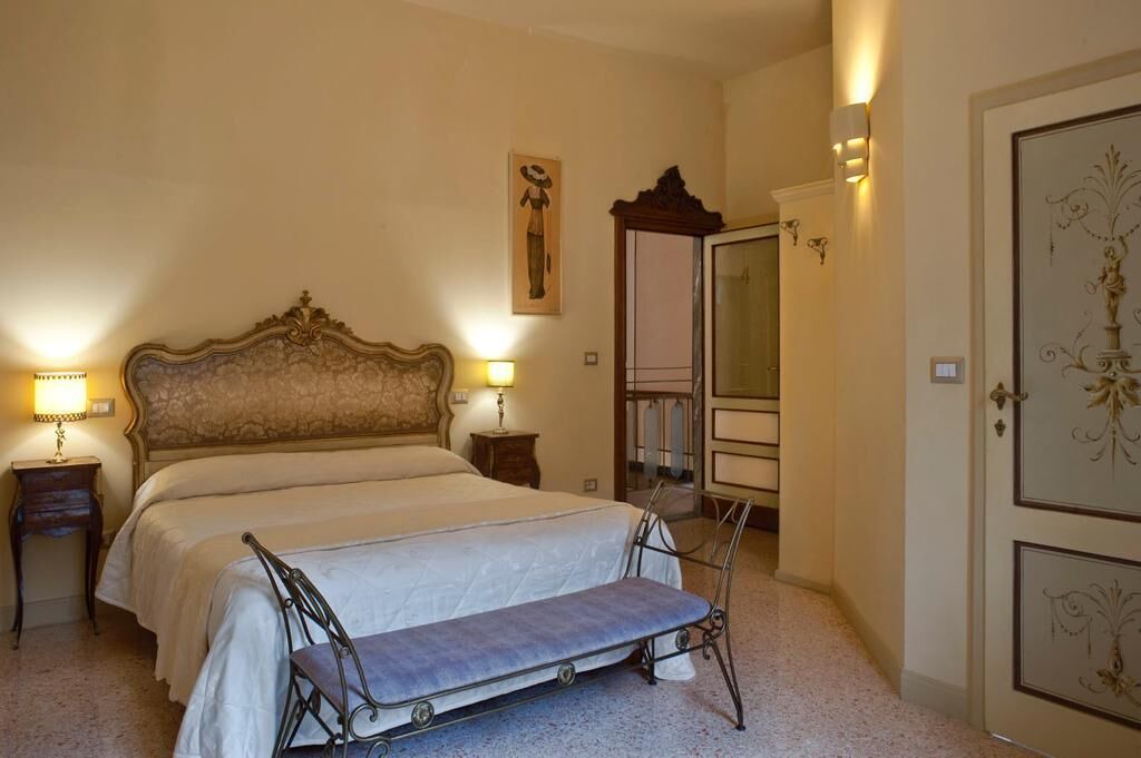 Photo of Bedroom in Sansepolcro