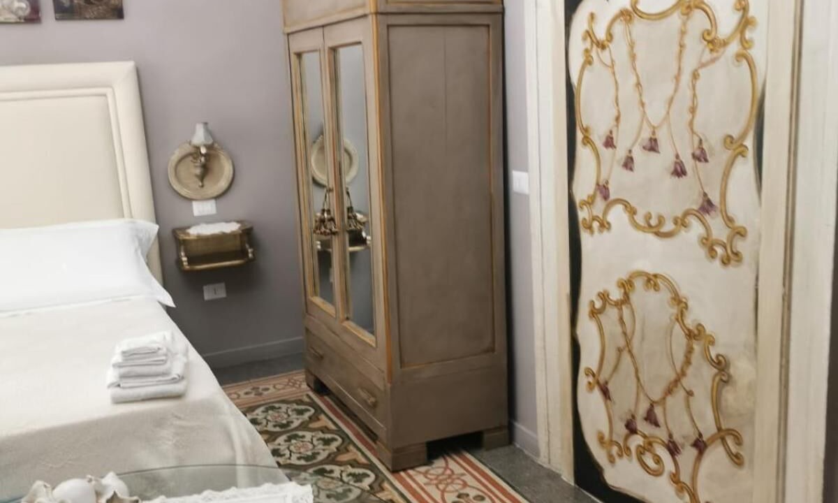 Photo of Bedroom in Crotone