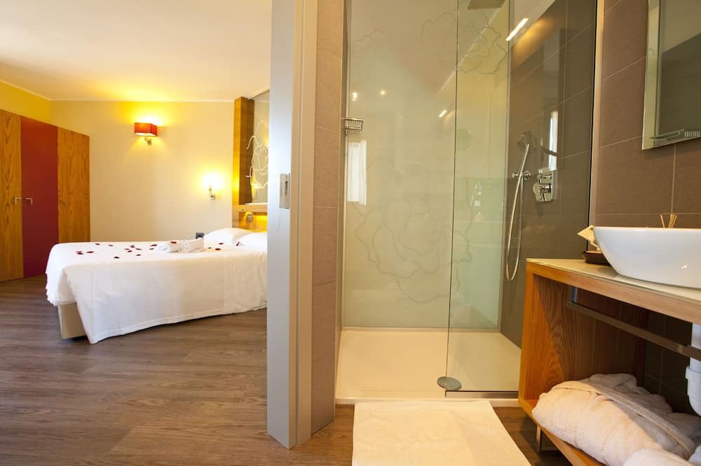 Photo of Bedroom in Selvino