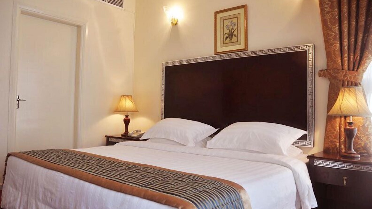Photo of Bedroom in Al Muraqqabat