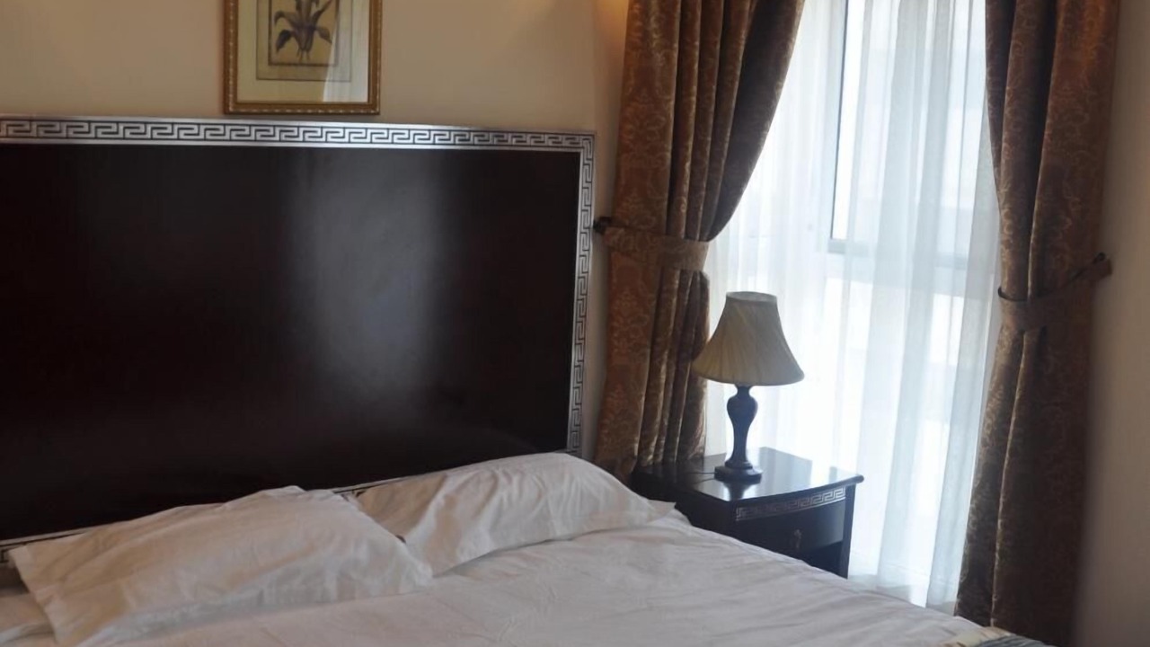 Photo of Bedroom in Al Muraqqabat