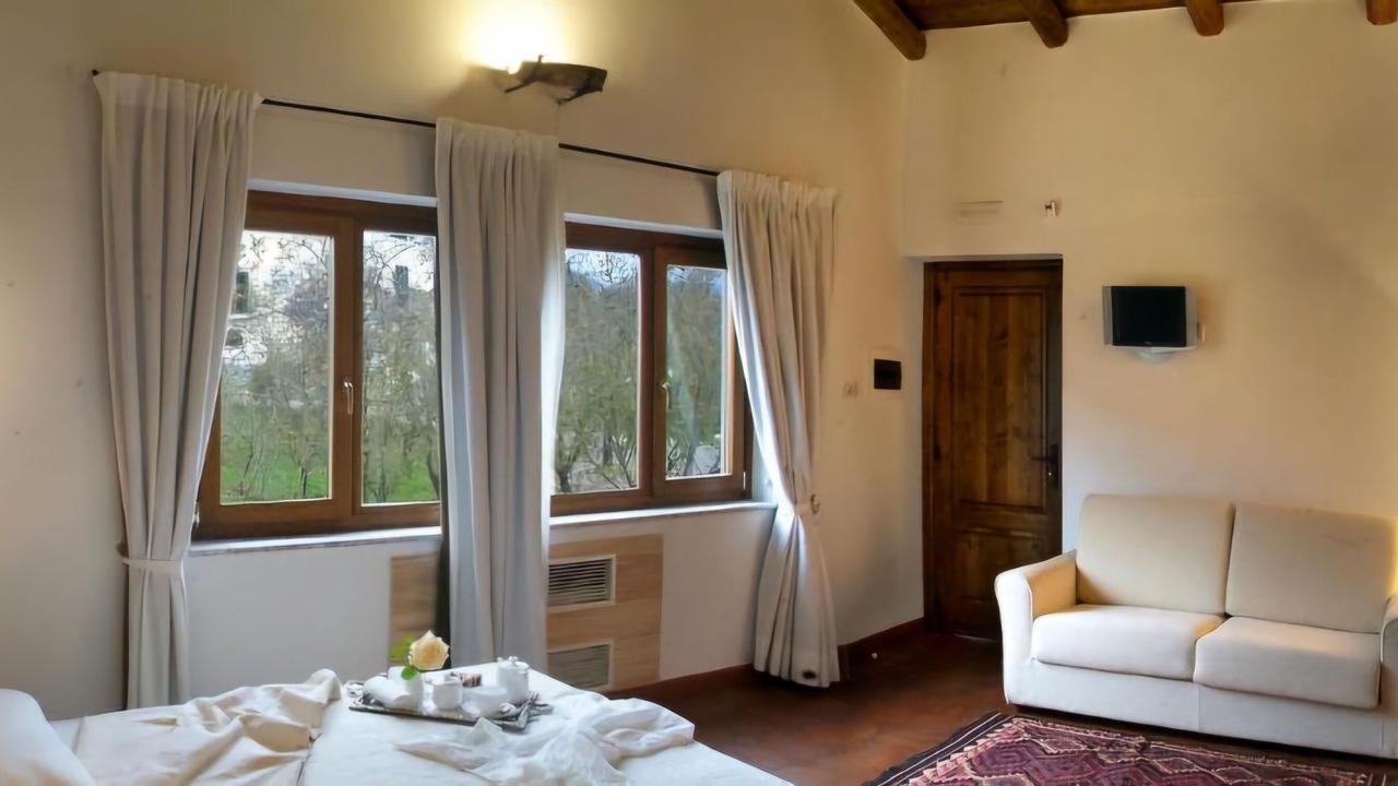 Photo of Bedroom in San Cipriano Picentino