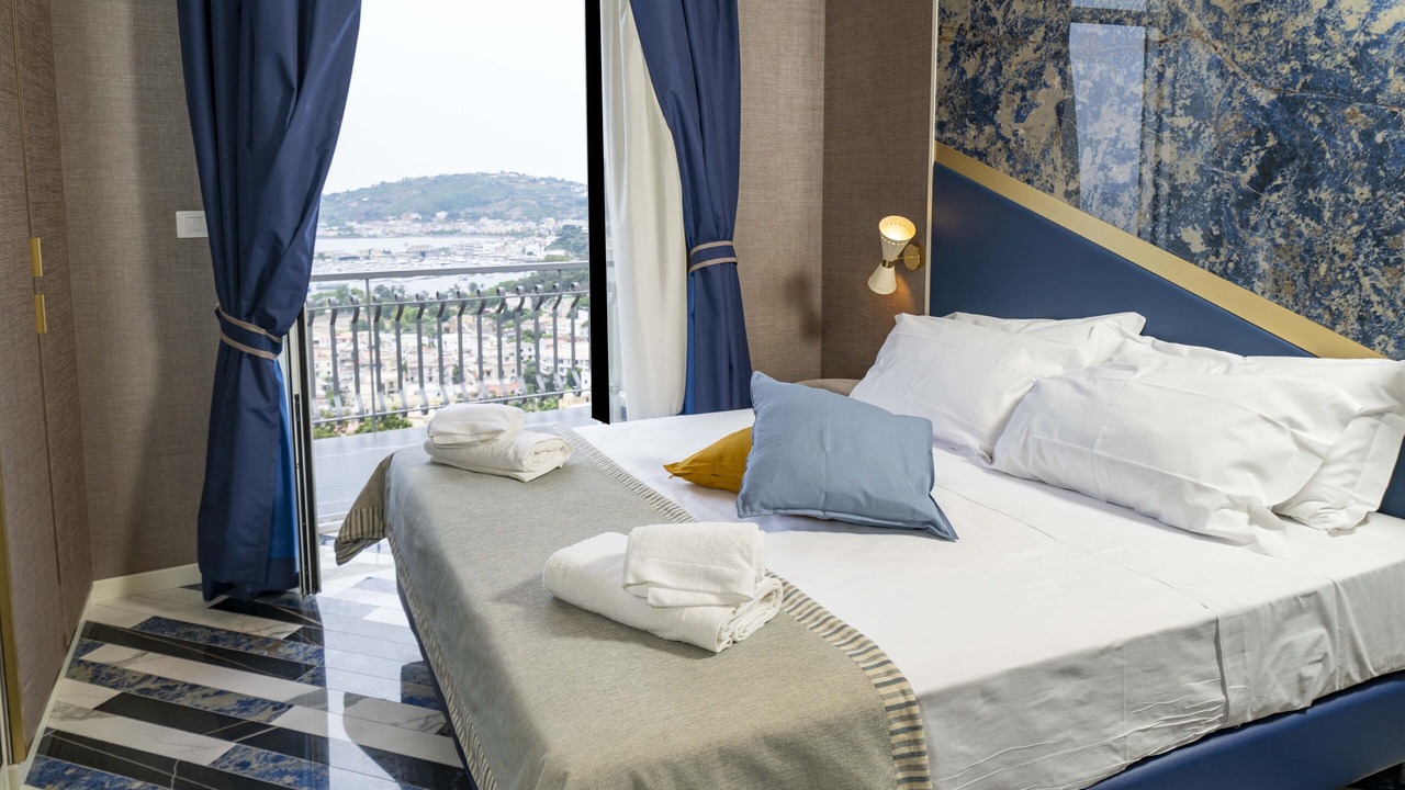 Photo of Bedroom in Capo Miseno