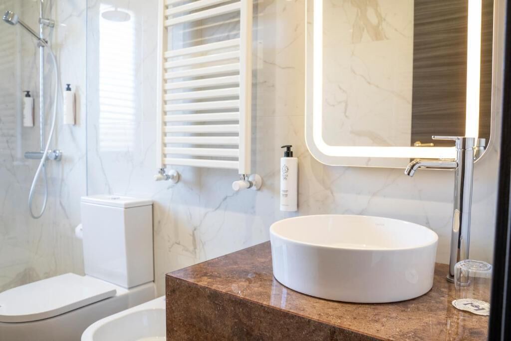 Photo of Bathroom in Volla