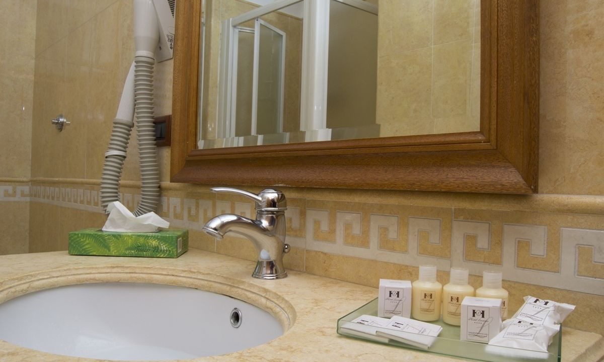 Photo of Bathroom in Volla