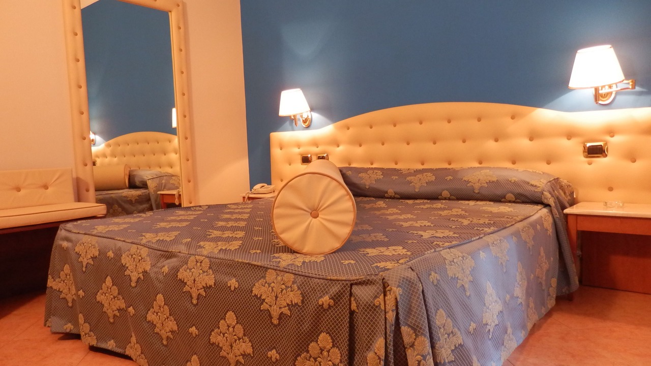 Photo of Bedroom in Nola