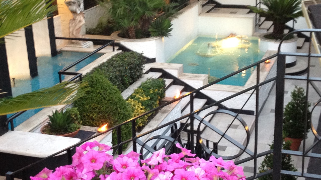 Photo of Outdoor in Nola