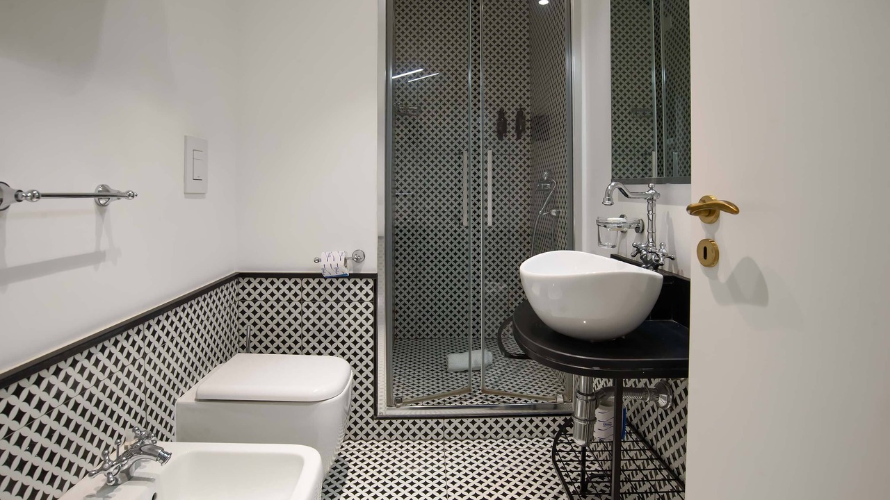 Photo of Bathroom in Mergellina