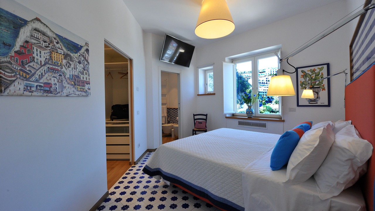 Photo of Bedroom in Sorrento Historic Centre