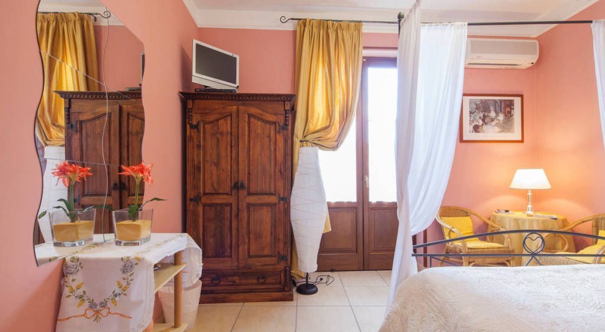 Photo of Bathroom in Taurasi