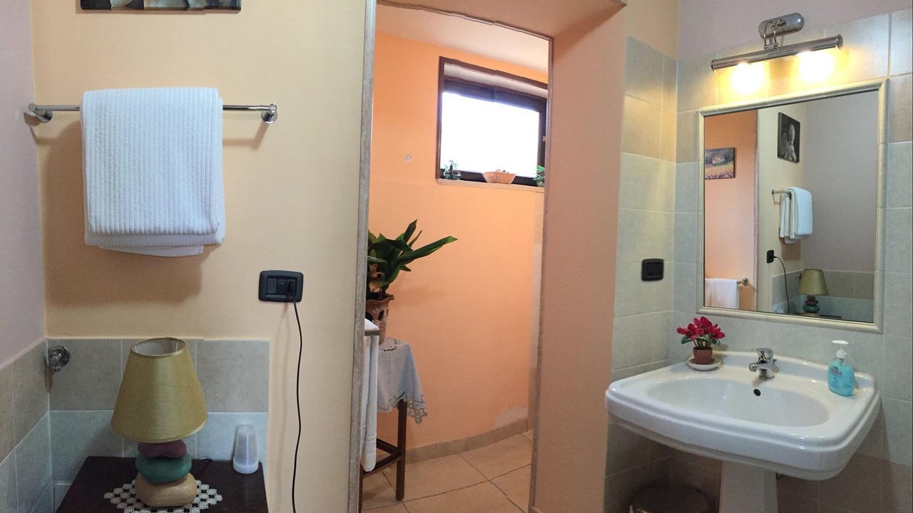 Photo of Bathroom in Taurasi