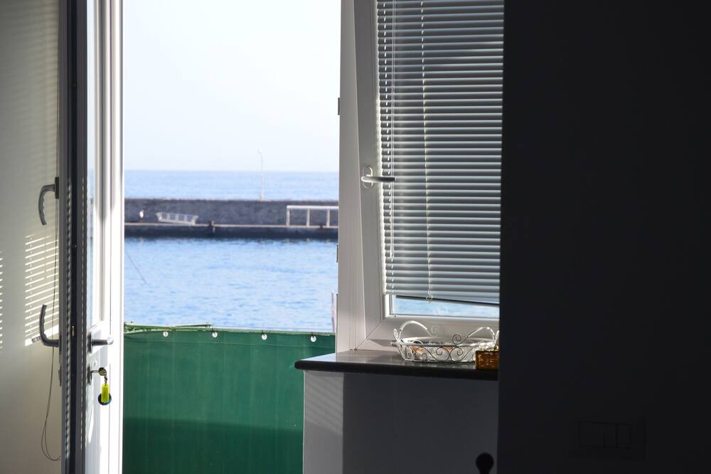 Photo of Bedroom in Marina Grande
