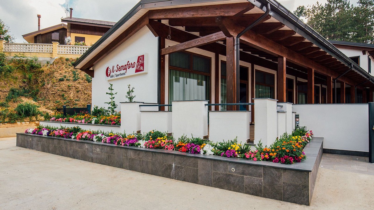 Photo of Outdoor in Taverna