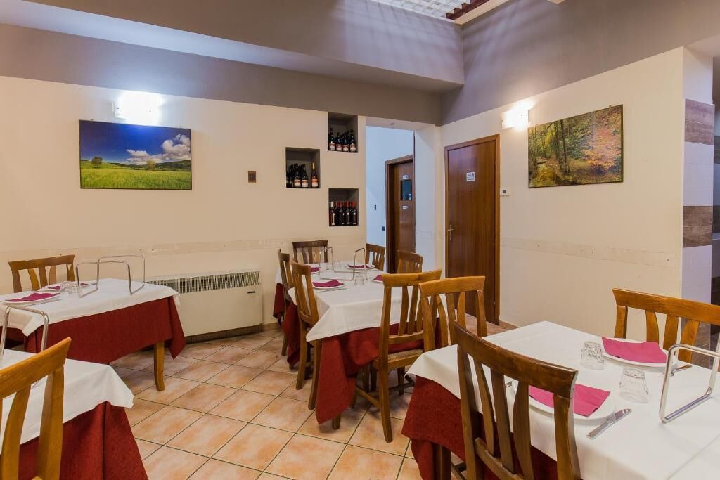 Photo of Others in Taverna