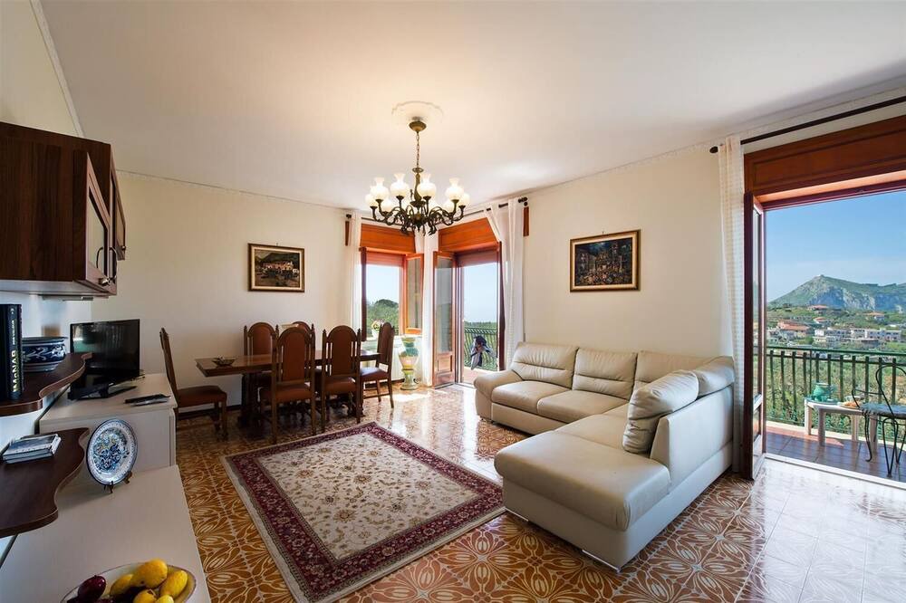 Photo of Livingroom in Schiazzano
