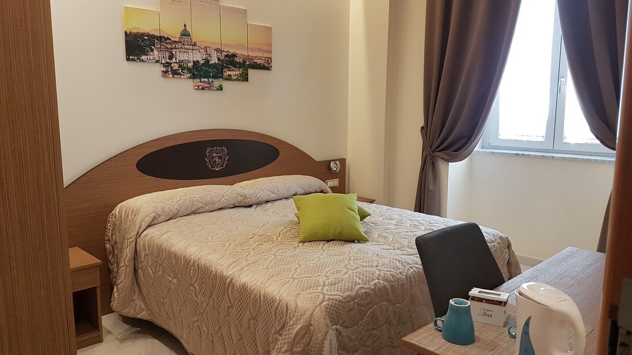 Photo of Bedroom in Naples