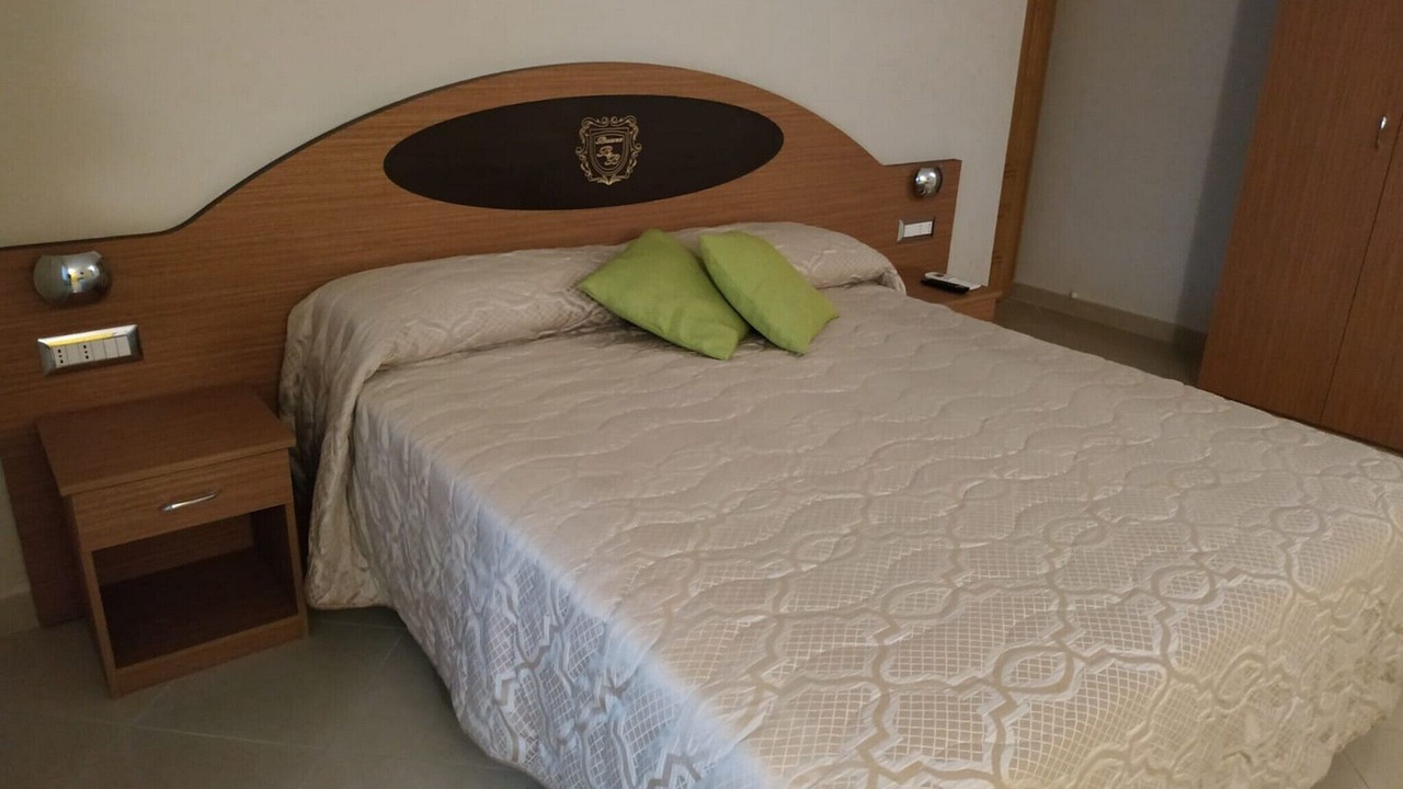 Photo of Bedroom in Naples